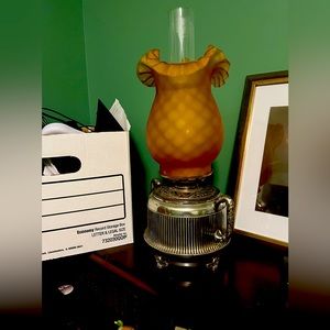 Vintage Meridian oil lamp converted to electric has beautiful Fenton shade